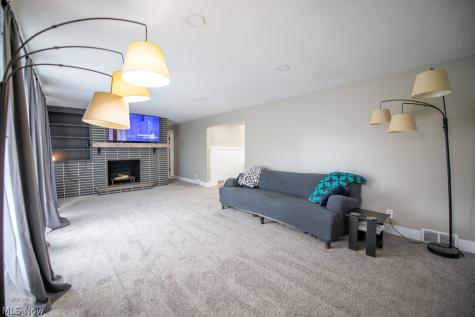 1078 Marion Avenue NW Massillon OH 44646
