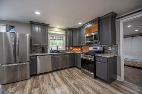 1078 Marion Avenue NW Massillon OH 44646