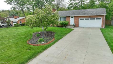 1078 Marion Avenue NW Massillon OH 44646