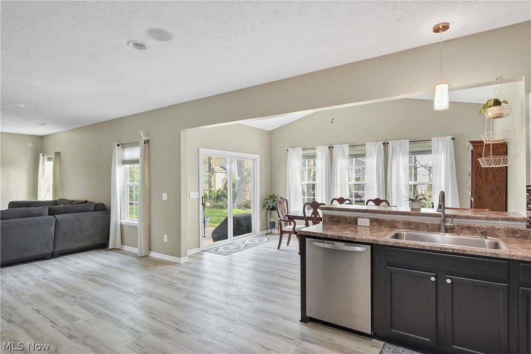 38479 Foxglen Avenue Avon OH 44011