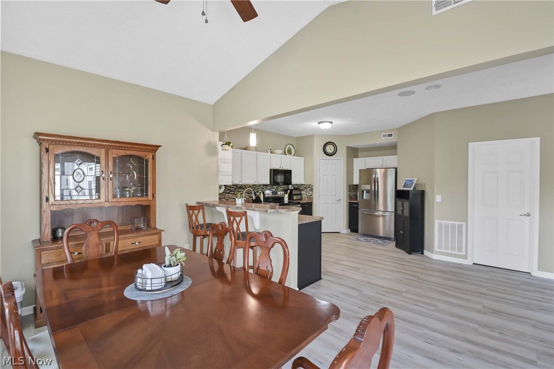 38479 Foxglen Avenue Avon OH 44011