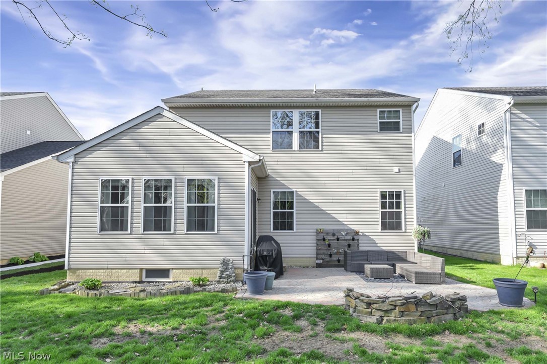 38479 Foxglen Avenue Avon OH 44011