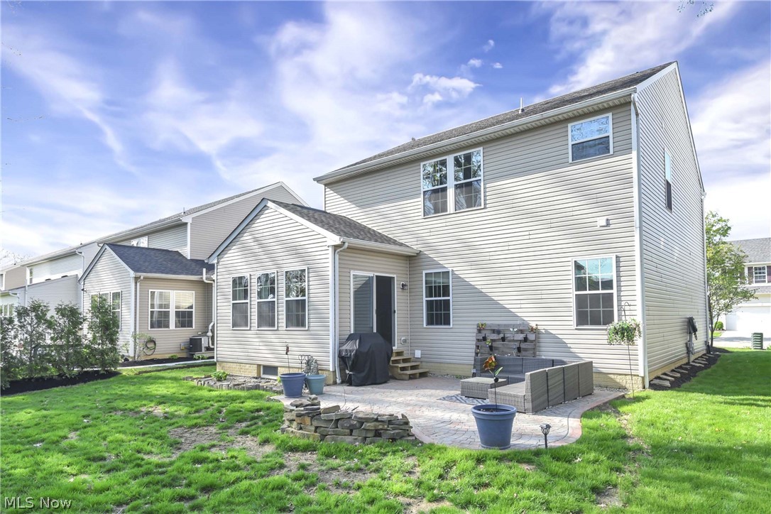 38479 Foxglen Avenue Avon OH 44011