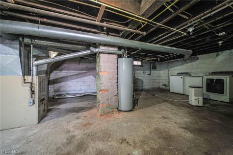 24 Houston Street SW Massillon OH 44647