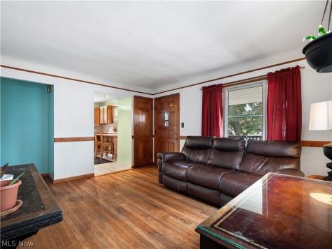 7403 Virginia Avenue Parma OH 44129