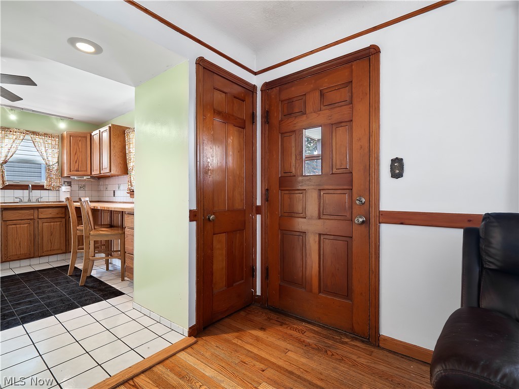 7403 Virginia Avenue Parma OH 44129