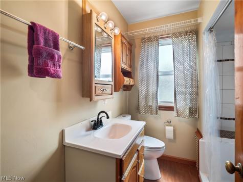 7403 Virginia Avenue Parma OH 44129