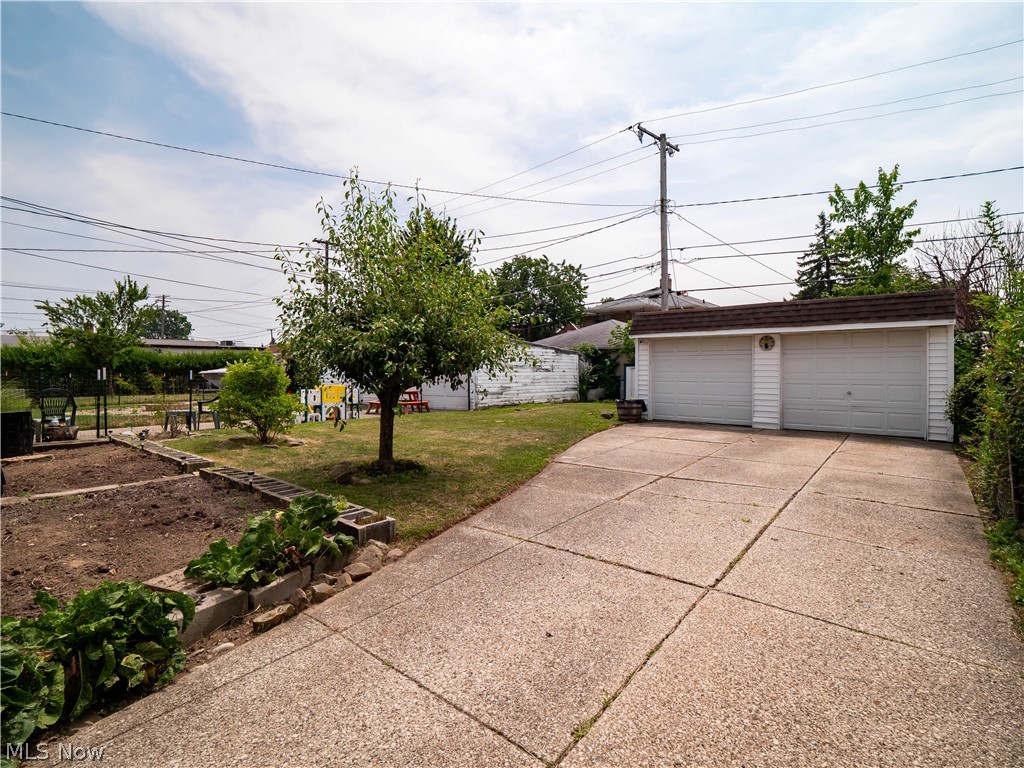 7403 Virginia Avenue Parma OH 44129