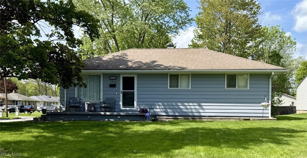 1710 Halbert Drive Youngstown OH 44514