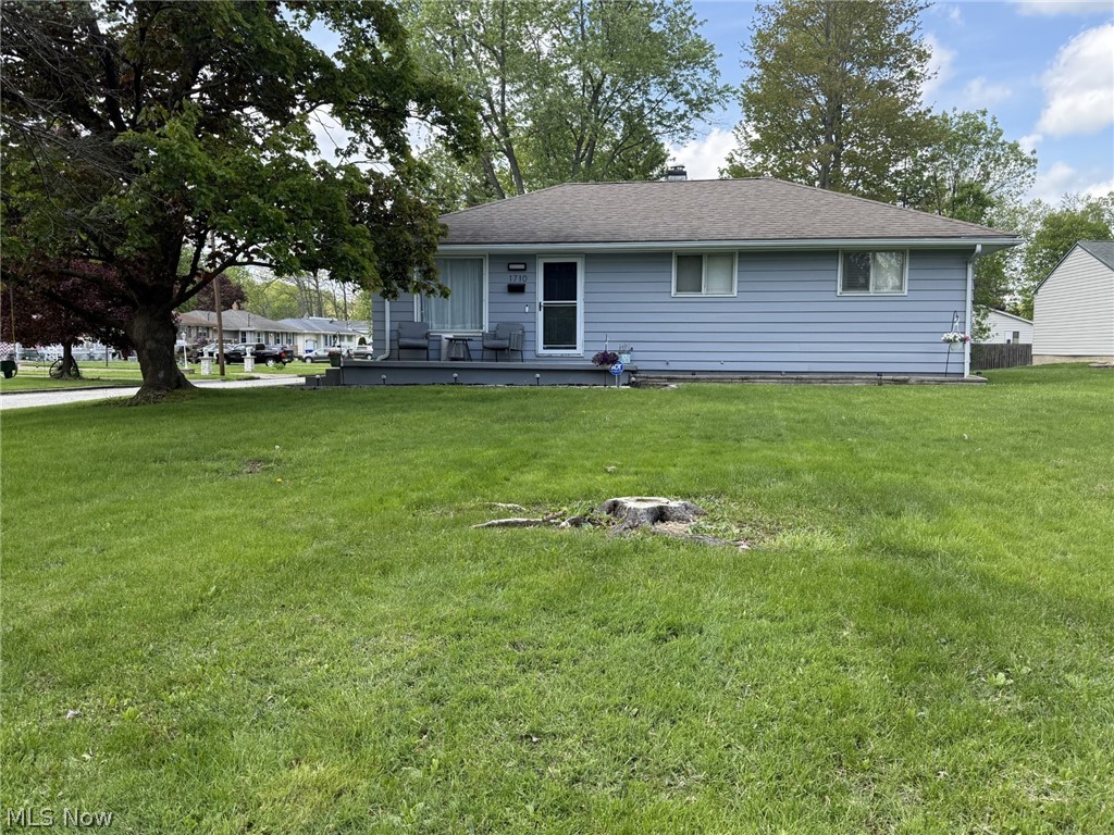 1710 Halbert Drive Youngstown OH 44514