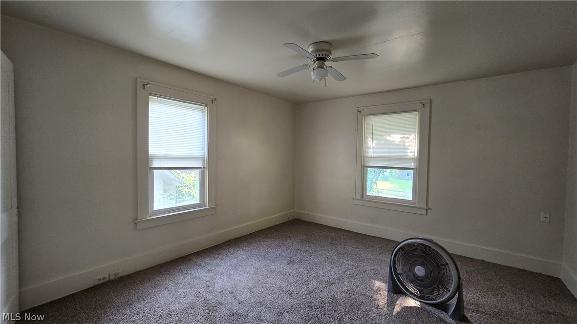442 Poland Avenue Struthers OH 44471