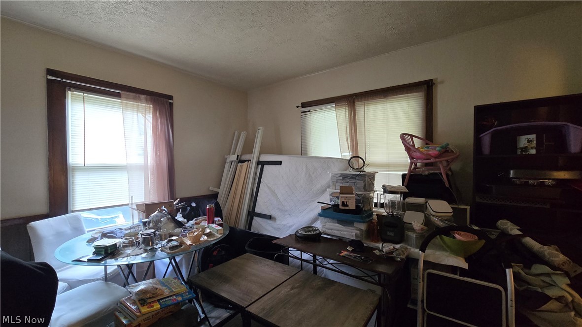 442 Poland Avenue Struthers OH 44471