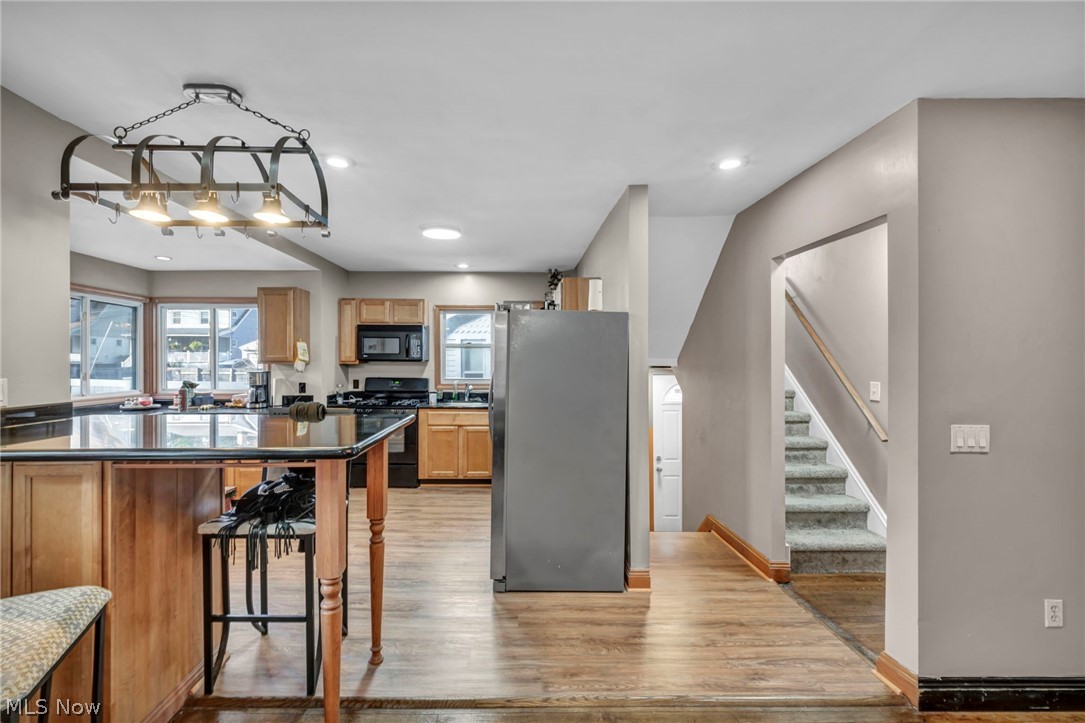 1825 Treadway Cleveland OH 44109