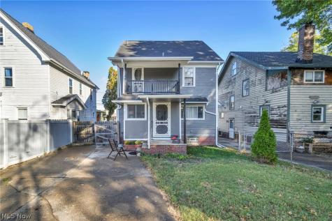 1825 Treadway Cleveland OH 44109