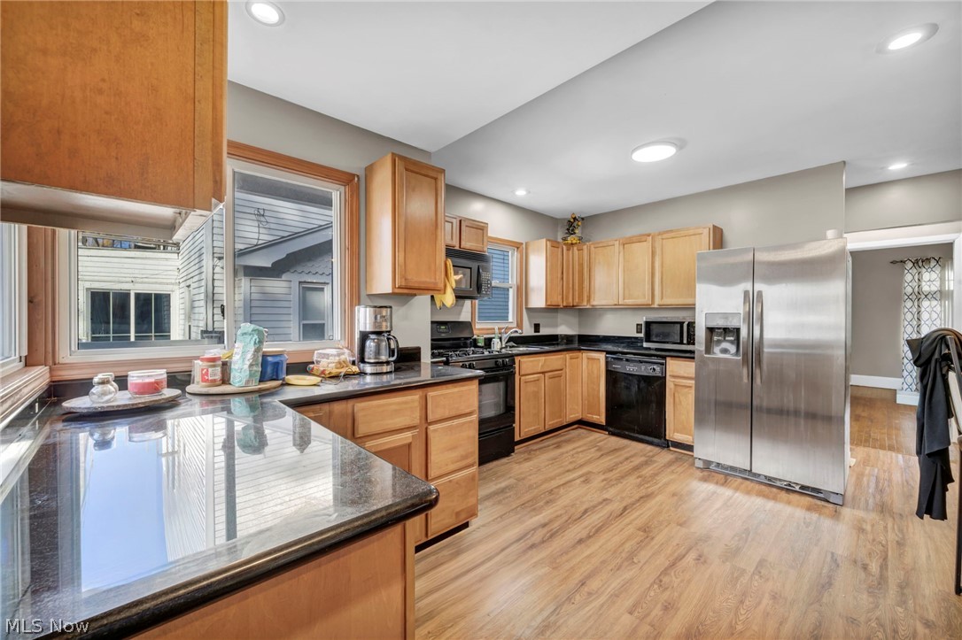 1825 Treadway Cleveland OH 44109