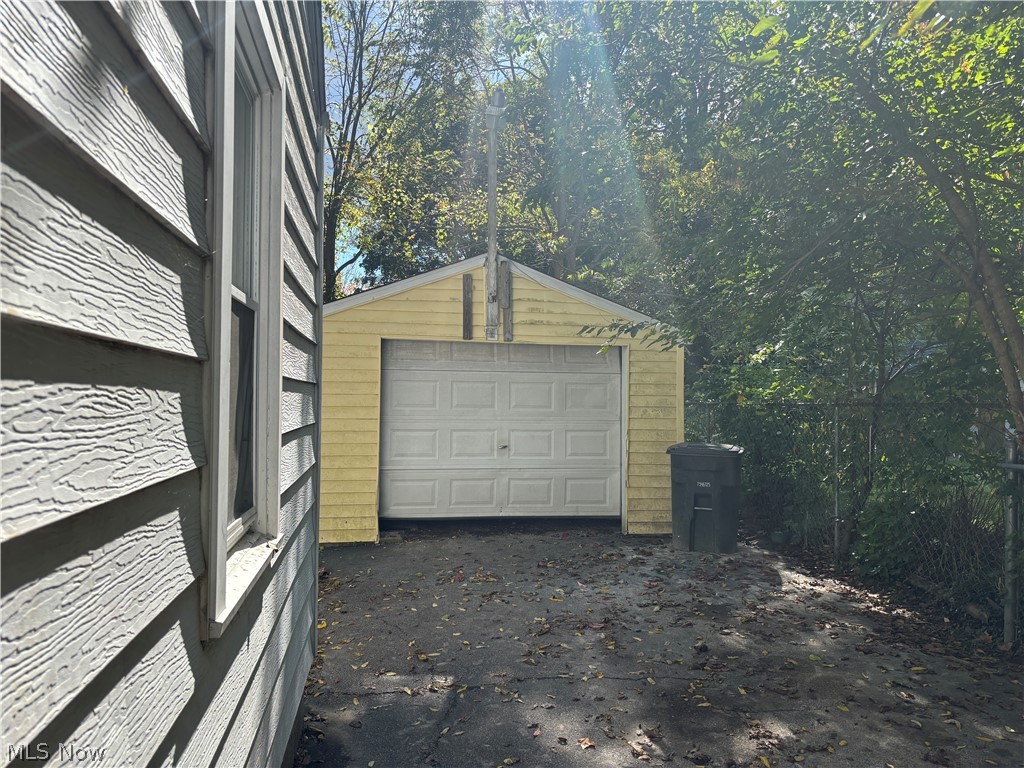 74 Vesper Street Akron OH 44310