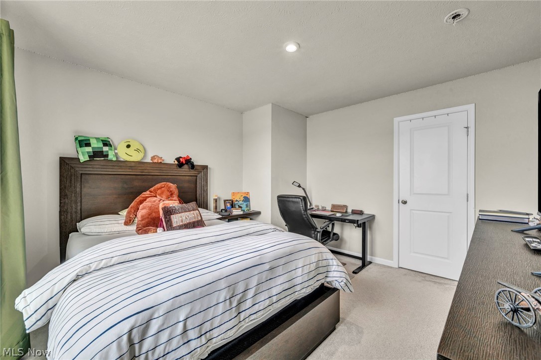 4660 Erhart Drive Lorain OH 44053