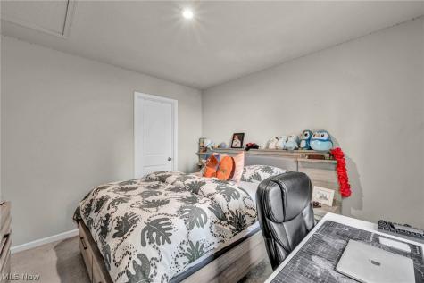 4660 Erhart Drive Lorain OH 44053