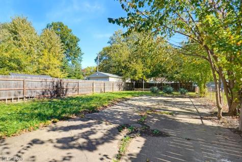 3733 W 133rd Street Cleveland OH 44111