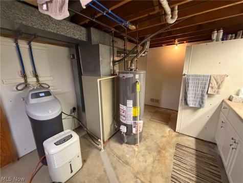 3215 Knollridge Circle NE Canton OH 44721