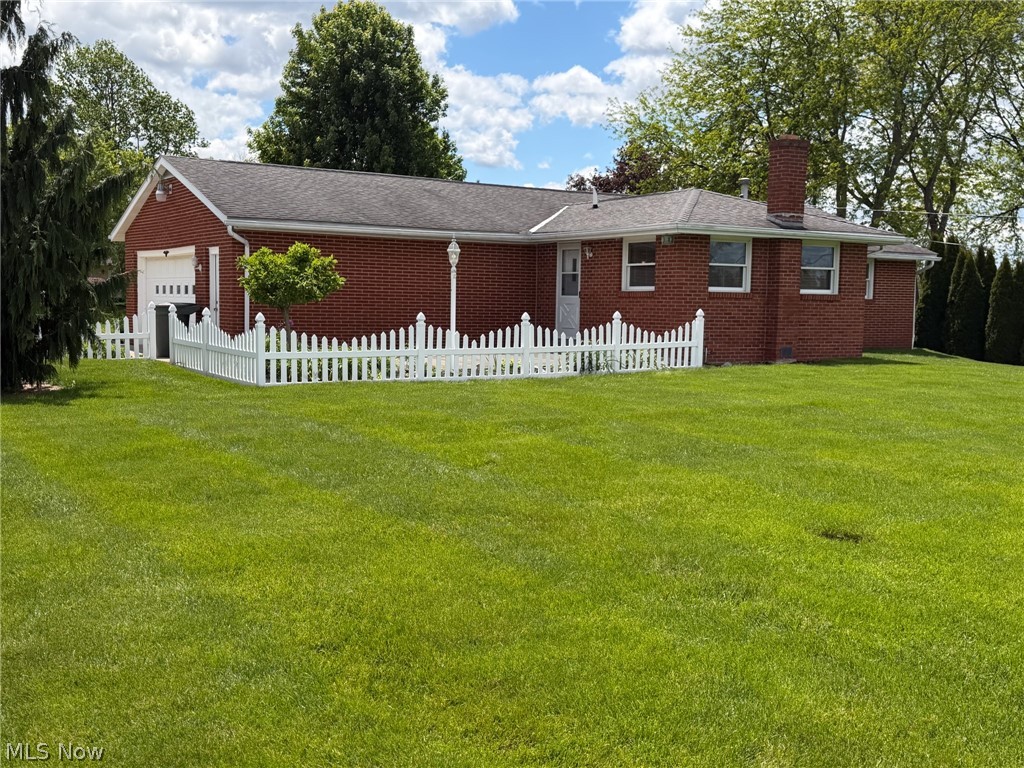 3215 Knollridge Circle NE Canton OH 44721