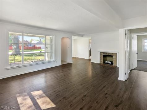 4135 Eastway Road Cleveland OH 44121