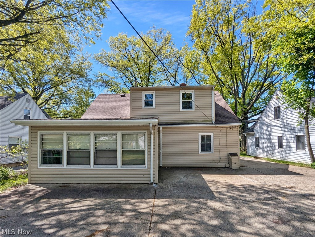 4135 Eastway Road Cleveland OH 44121