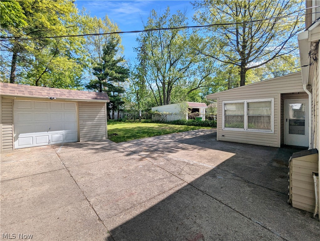 4135 Eastway Road Cleveland OH 44121
