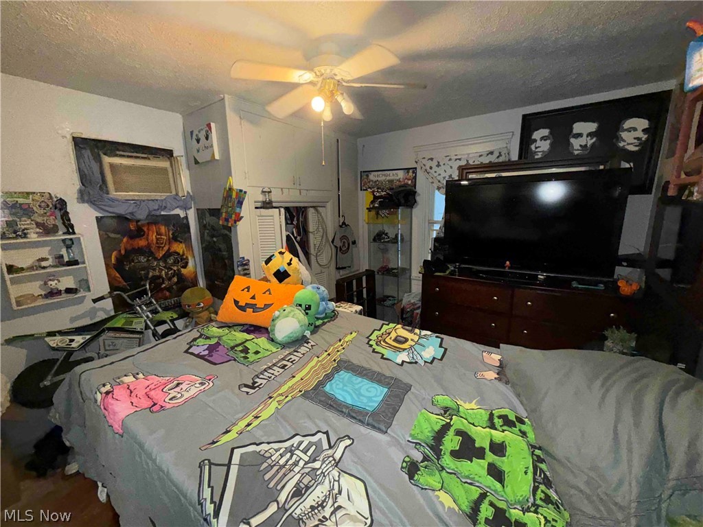 2229 E 32nd Street Lorain OH 44055
