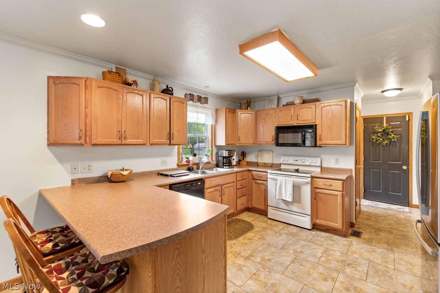 380 Schoenbrunn Drive Drive NE New Philadelphia OH 44663