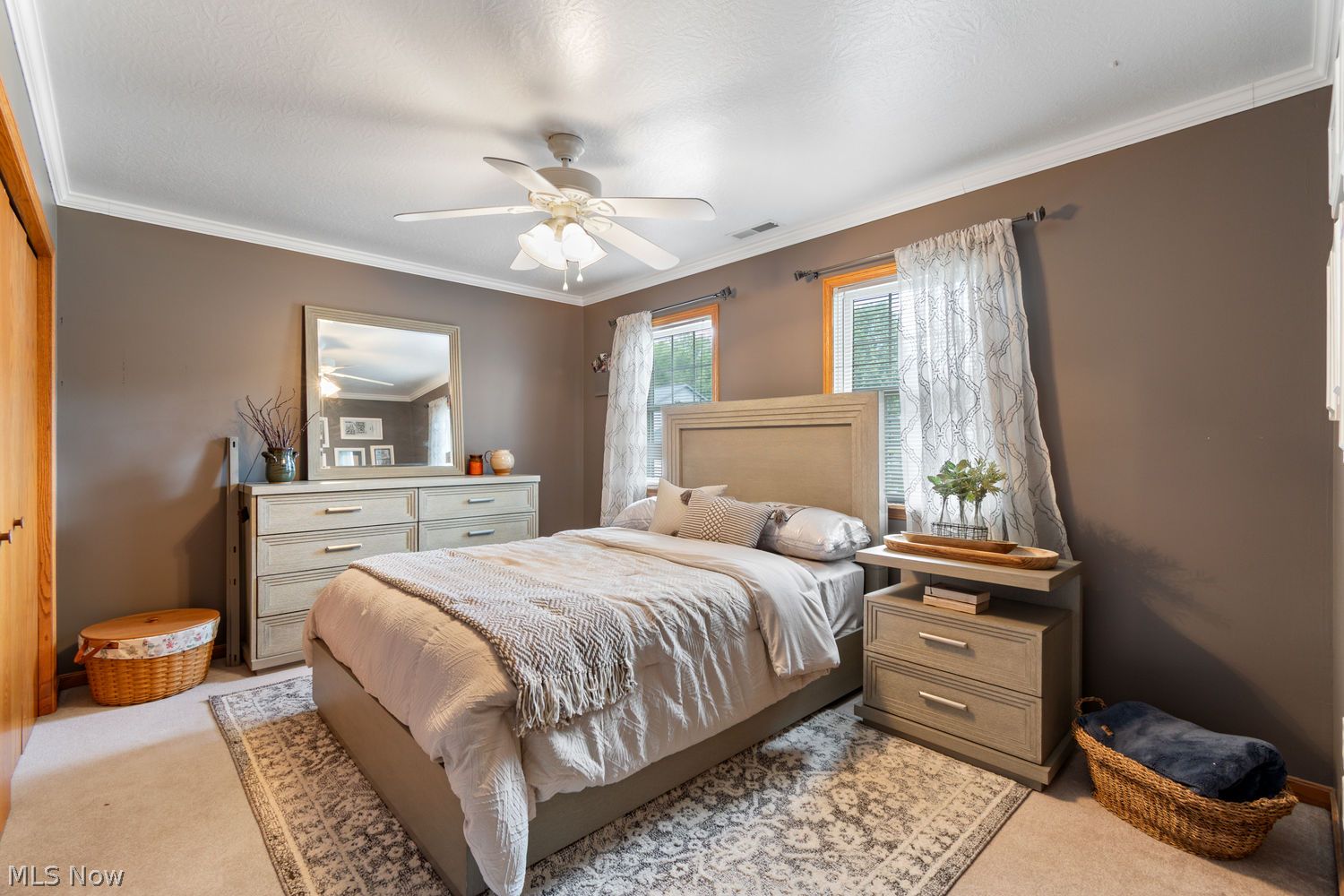 380 Schoenbrunn Drive Drive NE New Philadelphia OH 44663