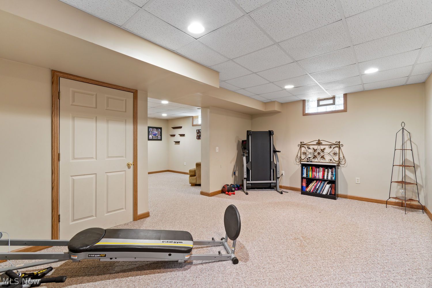380 Schoenbrunn Drive Drive NE New Philadelphia OH 44663