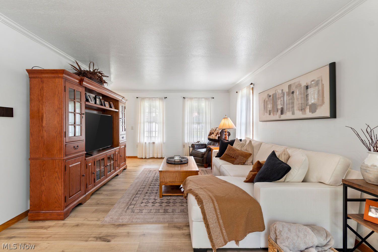 380 Schoenbrunn Drive Drive NE New Philadelphia OH 44663