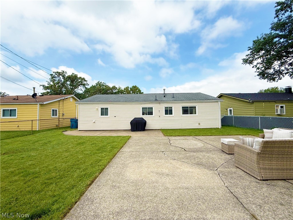 4713 Meadow Lane Lorain OH 44055