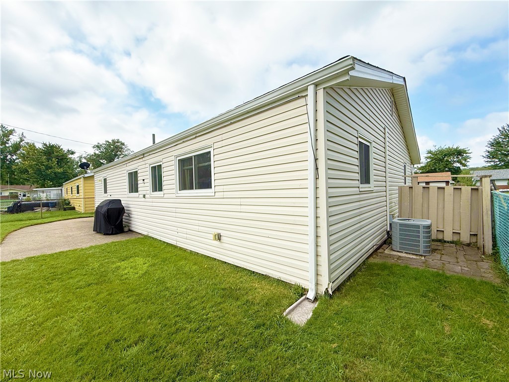 4713 Meadow Lane Lorain OH 44055