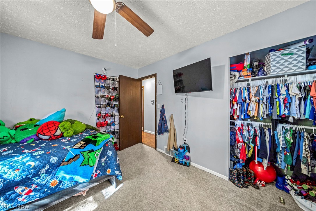 7435 Glenwood Road Conneaut OH 44030