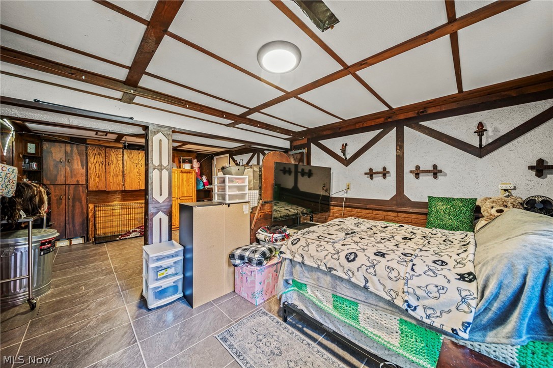 7435 Glenwood Road Conneaut OH 44030