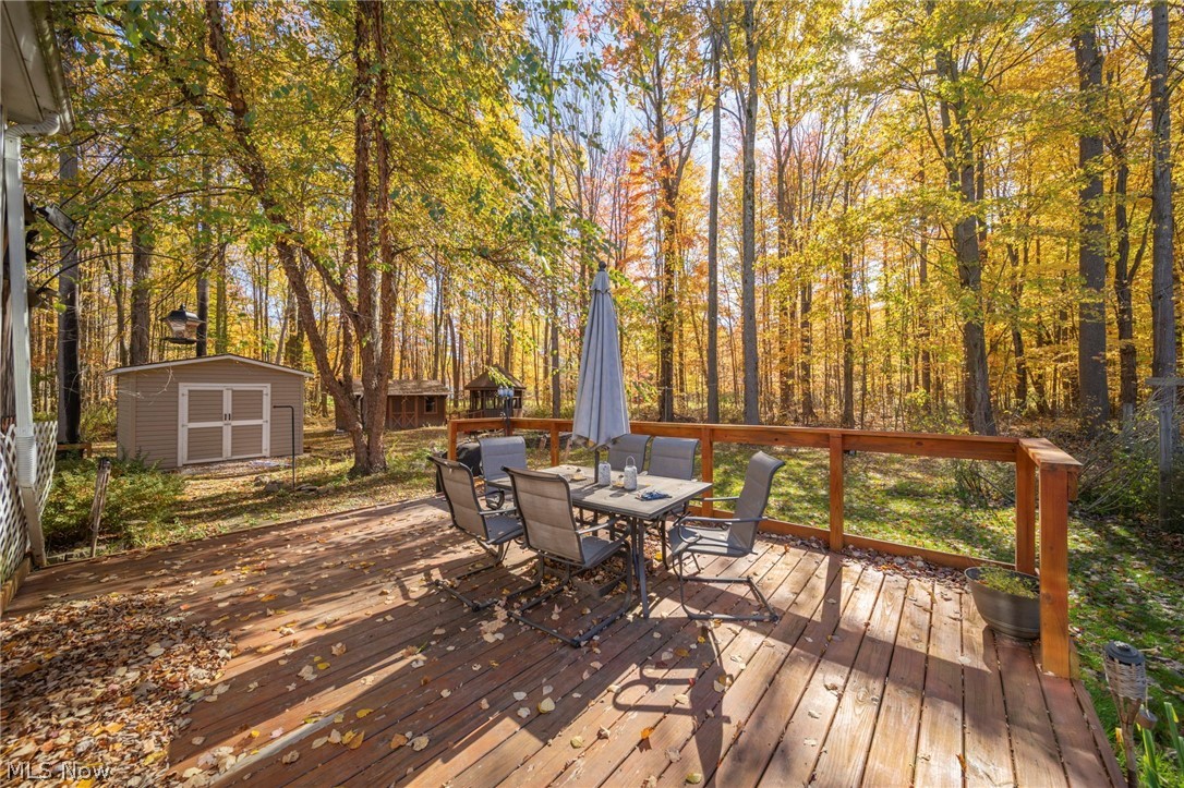 7435 Glenwood Road Conneaut OH 44030