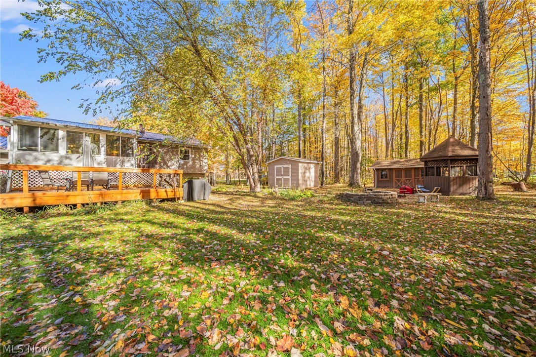 7435 Glenwood Road Conneaut OH 44030