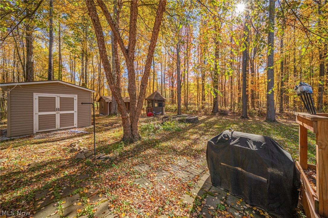 7435 Glenwood Road Conneaut OH 44030