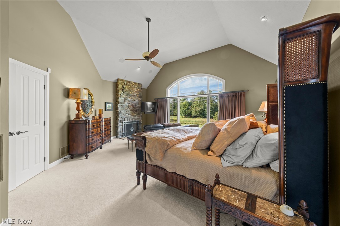 282 W Edinburgh Drive Highland Heights OH 44143