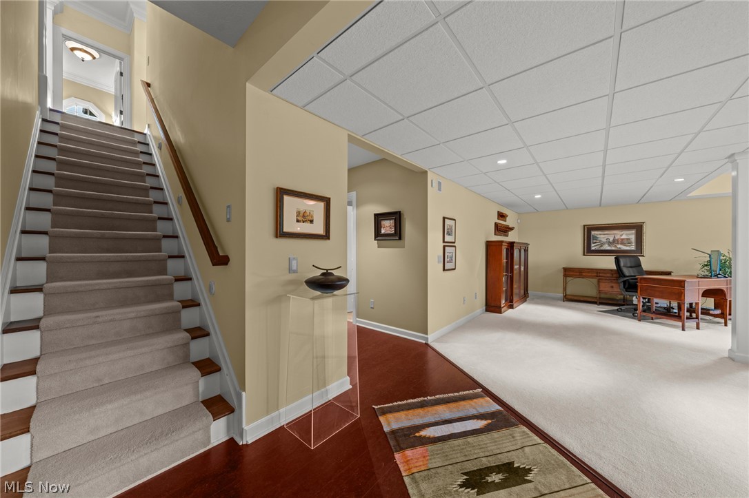 282 W Edinburgh Drive Highland Heights OH 44143