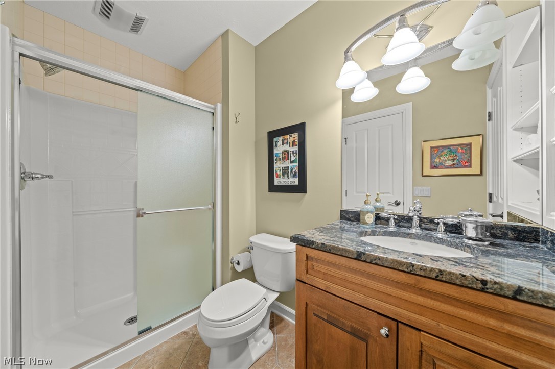 282 W Edinburgh Drive Highland Heights OH 44143