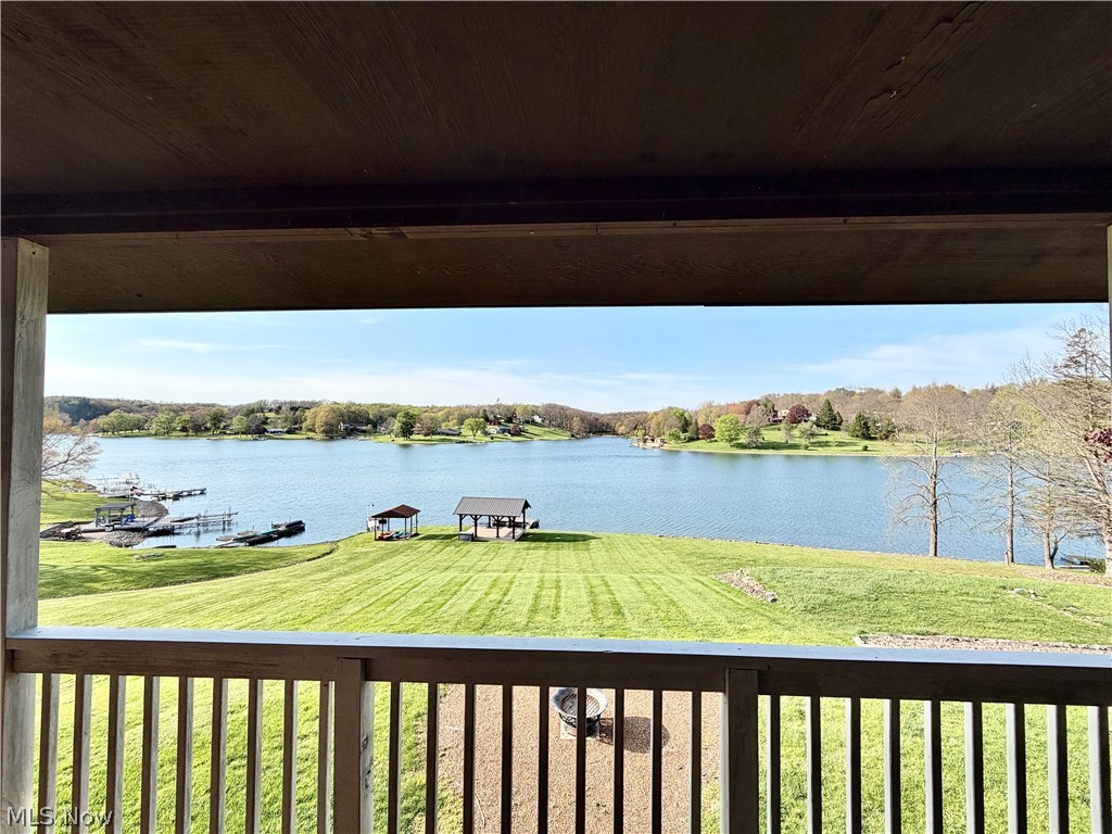 47817 Tomahawk Drive Negley OH 44441