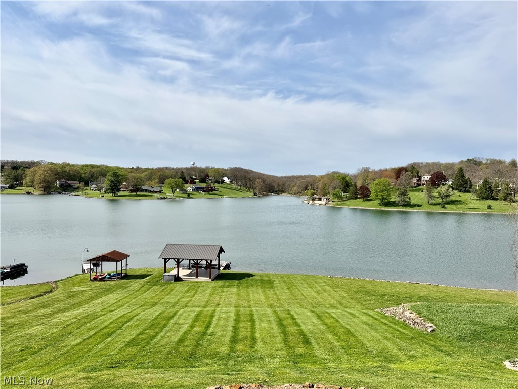 47817 Tomahawk Drive Negley OH 44441