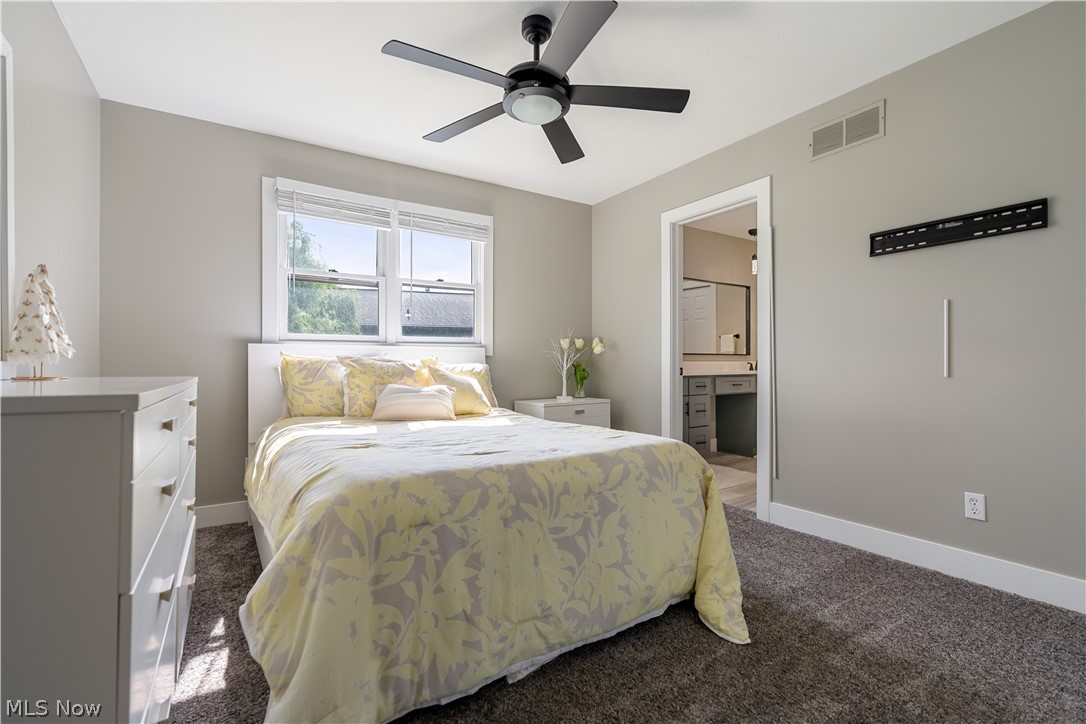 4905 Glenridge Circle NE Canton OH 44714