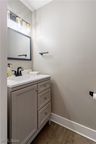 4905 Glenridge Circle NE Canton OH 44714