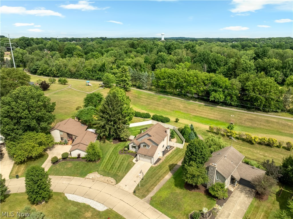 4905 Glenridge Circle NE Canton OH 44714