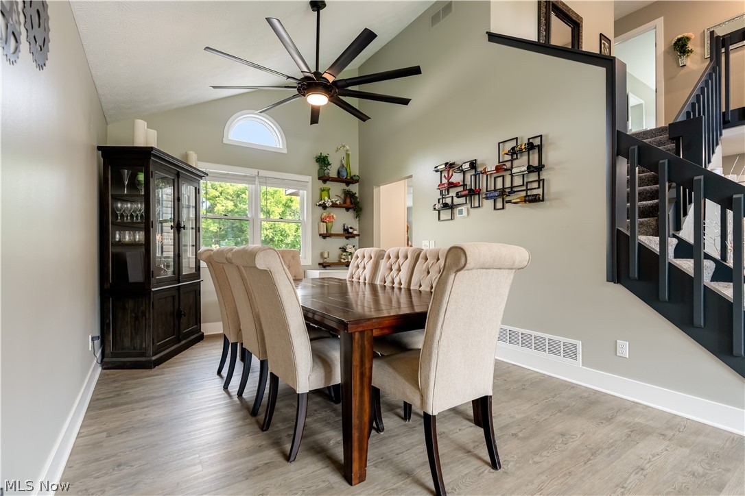 4905 Glenridge Circle NE Canton OH 44714