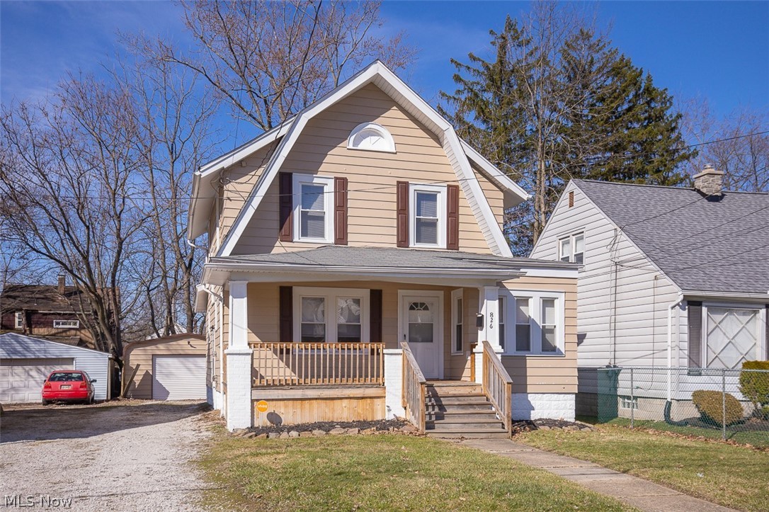 826 Dover Avenue Akron OH 44320